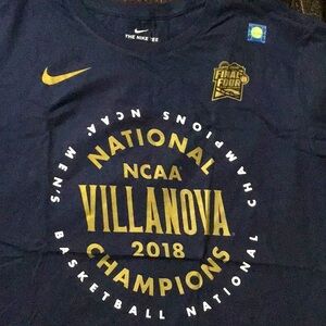 Nike Tee NCAA Champions